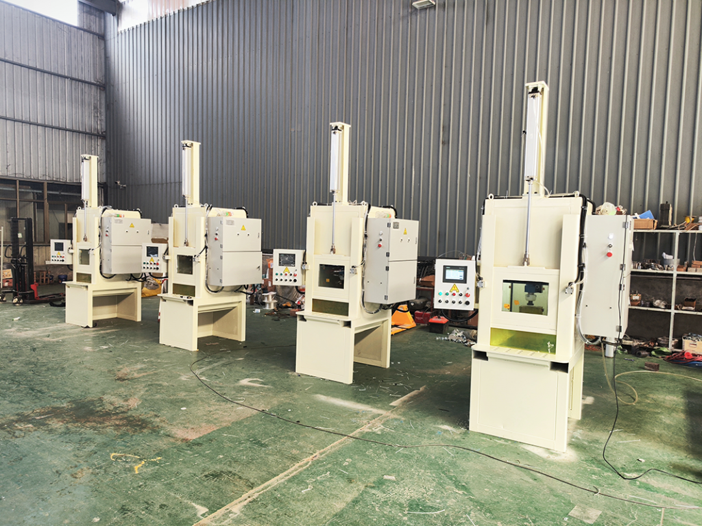 Decoring Machine